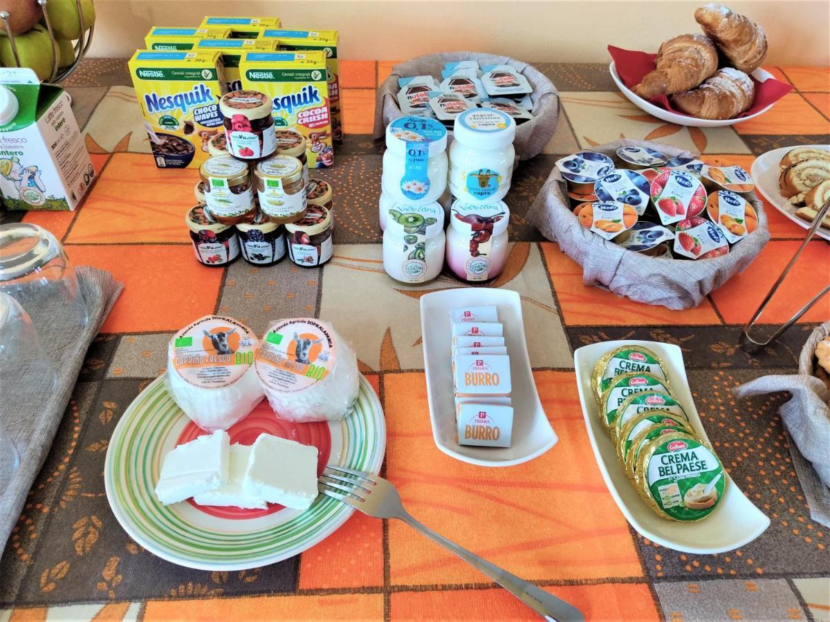 B&B Il Germoglio Castione Andevenno 외부 사진